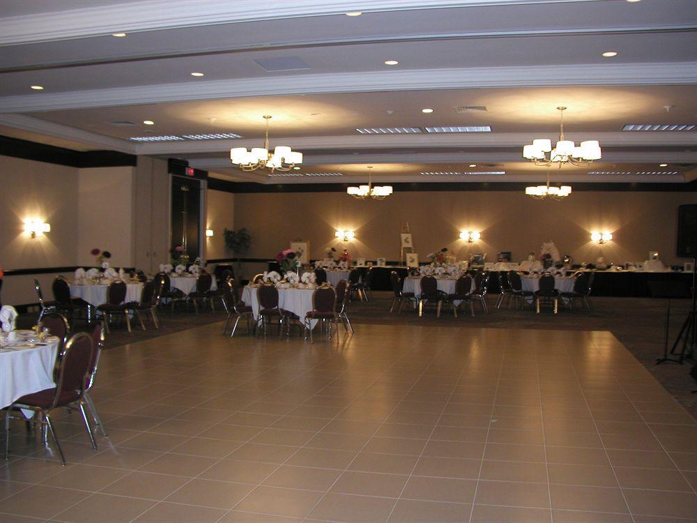 Conference Centre By Ihg Hotel Burlington